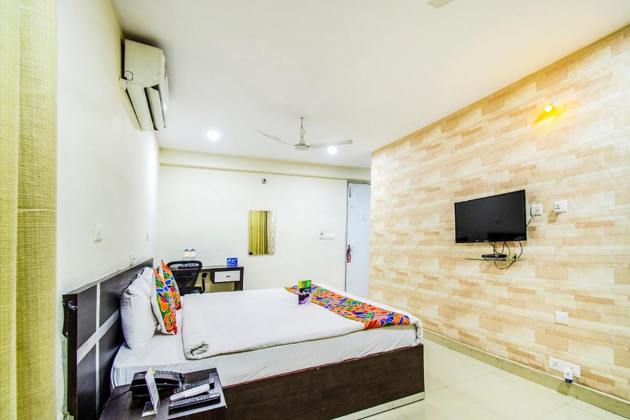 Fabhotel Pride Inn - Nr Tcs Deccan Park, Hitech City Hyderabad Exterior photo